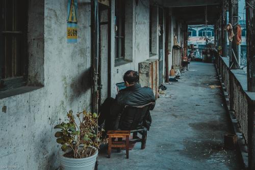 河南省圣運律所拆遷勝訴案例：未達凈地標準，縣國土局被法院判決行政行為違法