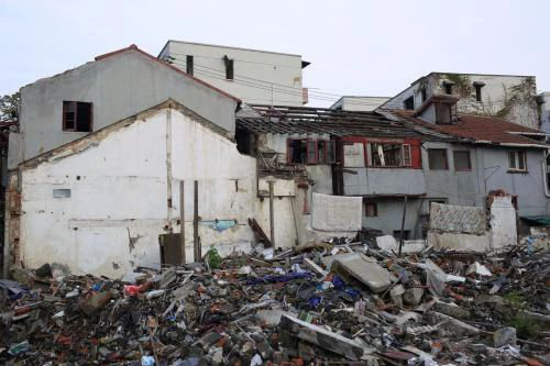 不搬？鎮直接發通知定下價兒，“限期領取”